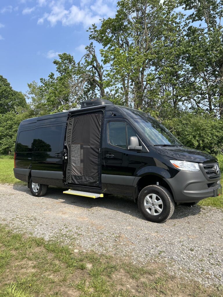 2025 AWD Black